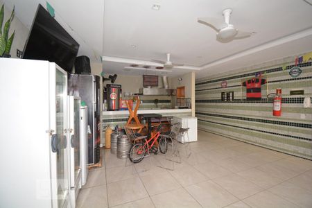 Apartamento à venda com 70m², 2 quartos e 1 vagaRestaurante e Lanchonete