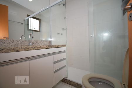 Apartamento à venda com 70m², 2 quartos e 1 vagaBanheiro da Suíte