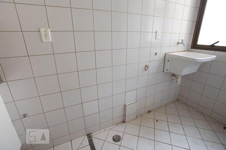 Apartamento para alugar com 55m², 2 quartos e 1 vagaÁrea de serviço