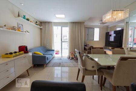 Apartamento à venda com 71m², 2 quartos e 1 vaga Apartamento à venda com 71m², 2 quartos e 1 vagaSala