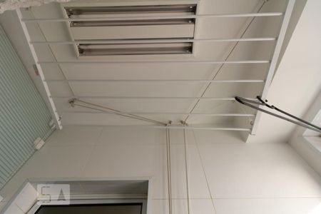 Apartamento à venda com 71m², 2 quartos e 1 vaga Apartamento à venda com 71m², 2 quartos e 1 vagaÁrea de Serviço