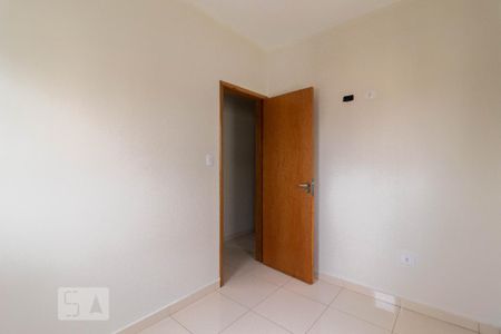 Quarto 1 de casa de condomínio para alugar com 2 quartos, 50m² em Vila Isolina Mazzei, São Paulo
