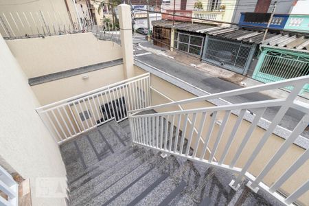 Casa de condomínio para alugar com 50m², 2 quartos e 1 vaga Casa de condomínio para alugar com 50m², 2 quartos e 1 vagaEscadas