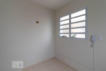 Sala de casa de condomínio para alugar com 2 quartos, 50m² em Vila Isolina Mazzei, São Paulo