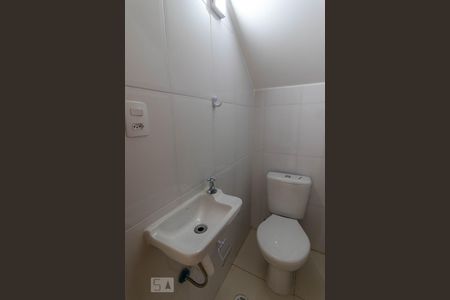 Lavabo de casa para alugar com 2 quartos, 50m² em Vila Guilherme, São Paulo