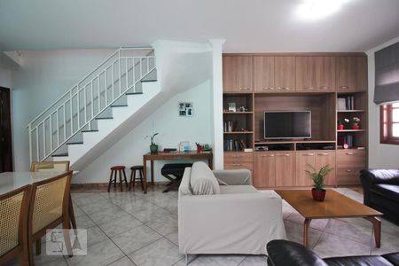 Sala de Casa com 3 quartos, 169m² Jardim Londrina