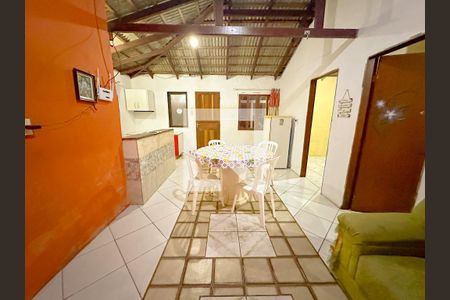 Sala de TV de casa para alugar com 2 quartos, 150m² em Cachoeira do Bom Jesus, Florianópolis