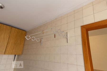 Casa à venda com 210m², 3 quartos e 2 vagas Casa à venda com 210m², 3 quartos e 2 vagasLavanderia