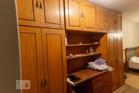 Casa à venda com 210m², 3 quartos e 2 vagas Casa à venda com 210m², 3 quartos e 2 vagasSuite