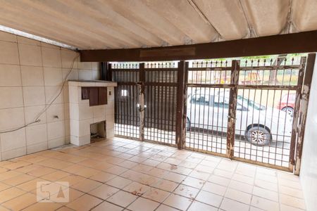 Casa à venda com 210m², 3 quartos e 2 vagas Casa à venda com 210m², 3 quartos e 2 vagasGaragem