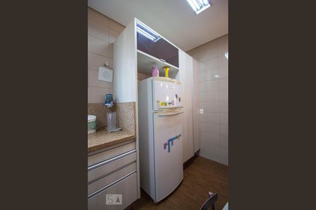 Casa à venda com 255m², 3 quartos e 2 vagasCozinha