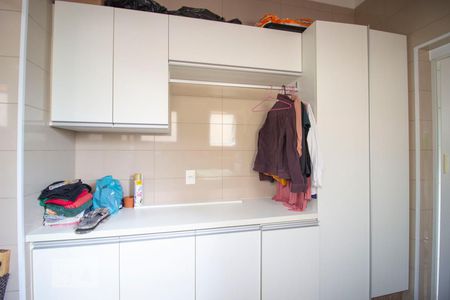 Casa à venda com 255m², 3 quartos e 2 vagasÁrea de Serviço