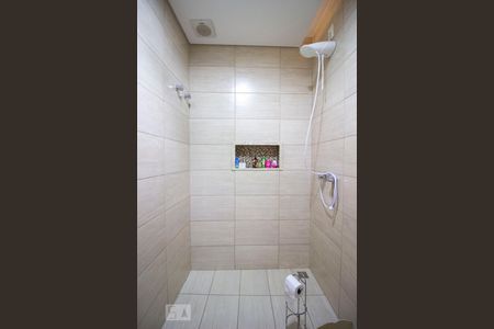 Casa à venda com 255m², 3 quartos e 2 vagasBanheiro Social