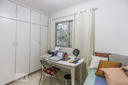 Apartamento à venda com 74m², 2 quartos e 1 vagaQuarto 2
