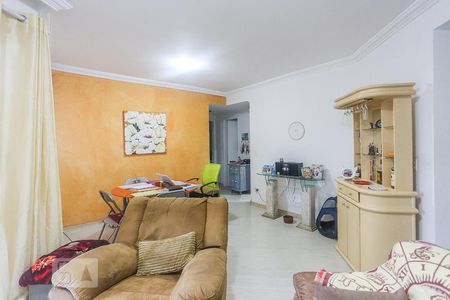 Sala de Estar de apartamento à venda com 2 quartos, 74m² em Vila Indiana, São Paulo