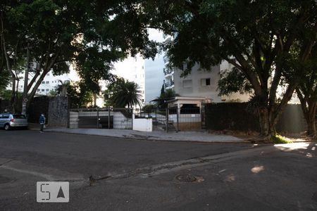 Apartamento à venda com 74m², 2 quartos e 1 vagaArea Comum