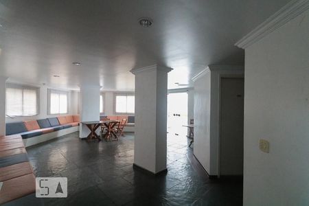 Apartamento à venda com 74m², 2 quartos e 1 vagaArea Comum Salao de Festas