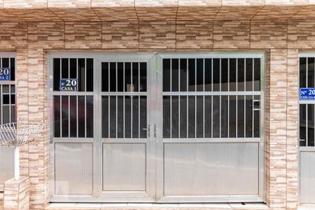 Casa para alugar com 100m², 2 quartos e 1 vagaFachada