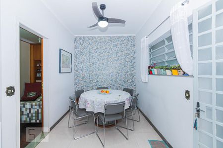 Casa à venda com 430m², 3 quartos e 6 vagasCOZINHA 