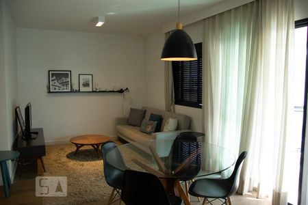 Sala de apartamento para alugar com 2 quartos, 110m² em Paraíso, São Paulo