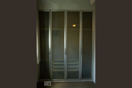 Quarto de apartamento para alugar com 2 quartos, 110m² em Paraíso, São Paulo