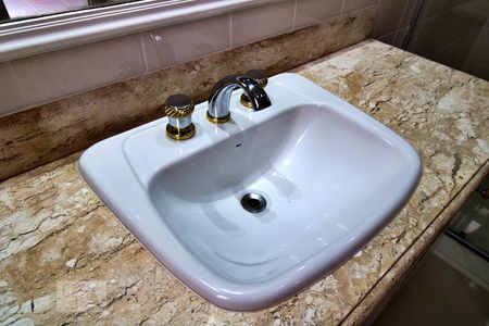 Apartamento para alugar com 135m², 3 quartos e 2 vagasBanheiro da Suíte 1
