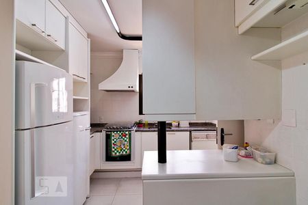 Apartamento para alugar com 135m², 3 quartos e 2 vagasCozinha