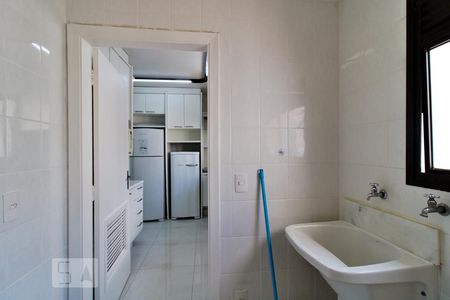 Apartamento para alugar com 135m², 3 quartos e 2 vagasÁrea de Serviço