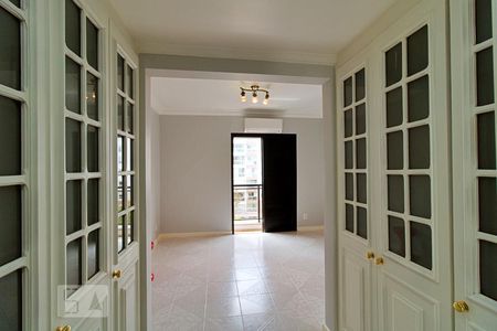 Apartamento para alugar com 135m², 3 quartos e 2 vagasSuíte 1
