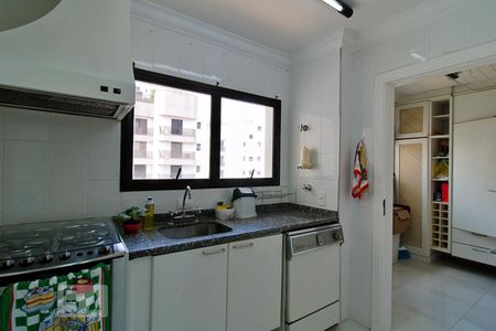 Apartamento para alugar com 135m², 3 quartos e 2 vagasCozinha