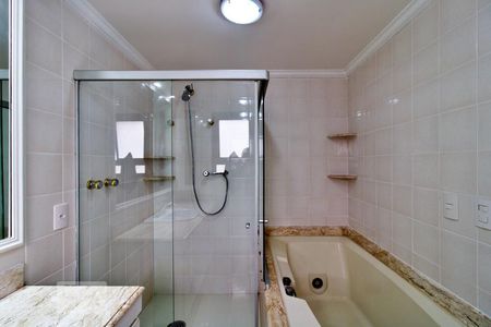 Apartamento para alugar com 135m², 3 quartos e 2 vagasBanheiro da Suíte 1