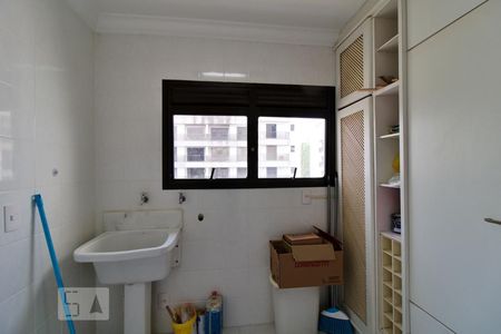 Apartamento para alugar com 135m², 3 quartos e 2 vagasÁrea de Serviço