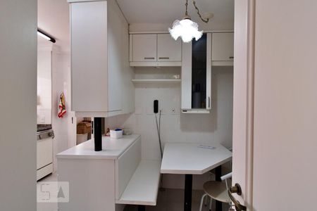 Apartamento para alugar com 135m², 3 quartos e 2 vagasCozinha
