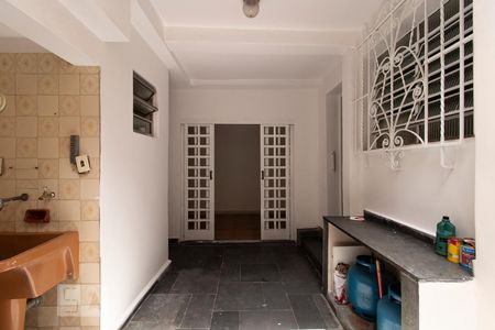 Casa à venda com 190m², 4 quartos e 2 vagas Casa à venda com 190m², 4 quartos e 2 vagasÁrea de Serviço