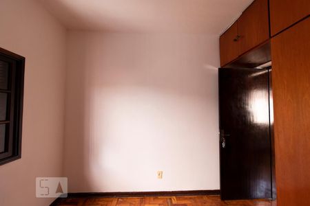 Casa à venda com 190m², 4 quartos e 2 vagas Casa à venda com 190m², 4 quartos e 2 vagasQuarto 3 - Suíte