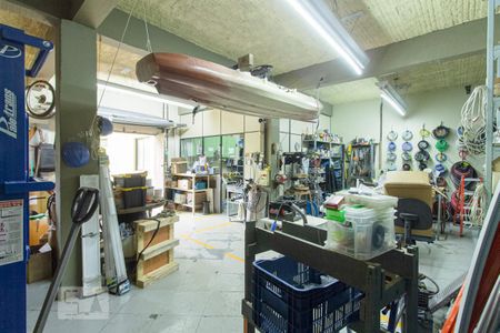 Casa à venda com 366m², 3 quartos e 3 vagasEscritório externo