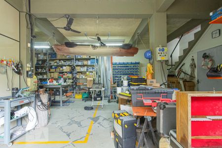 Casa à venda com 366m², 3 quartos e 3 vagasEscritório externo