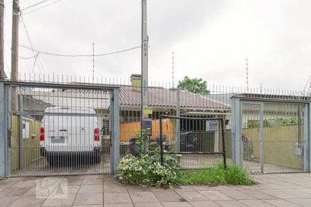 Casa à venda com 366m², 3 quartos e 3 vagasFachada