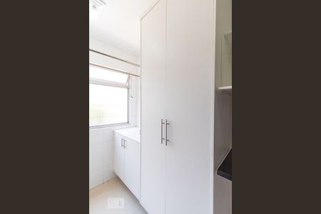 Apartamento para alugar com 57m², 2 quartos e 1 vagaÁrea de Serviço