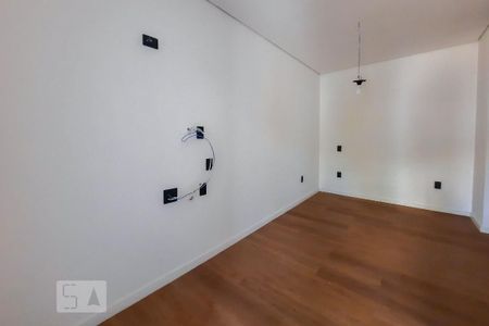 Casa à venda com 340m², 3 quartos e 6 vagasSuíte 3