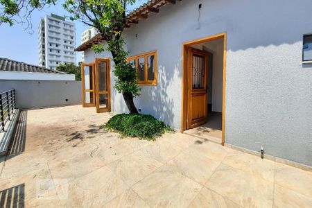 Casa à venda com 340m², 3 quartos e 6 vagasVaranda Gourmet