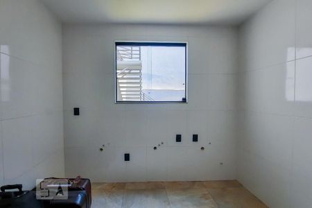 Casa à venda com 340m², 3 quartos e 6 vagasÁrea de Serviço