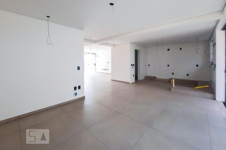 Casa à venda com 340m², 3 quartos e 6 vagascopa/Sala de Jantar