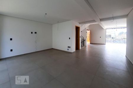 Casa à venda com 340m², 3 quartos e 6 vagascopa/Sala de Jantar