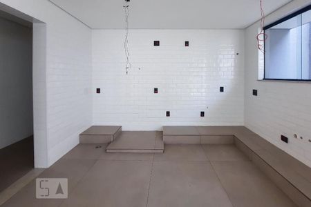 Casa à venda com 340m², 3 quartos e 6 vagasCozinha