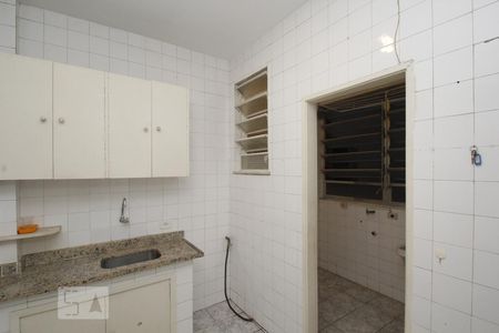 Apartamento à venda com 67m², 2 quartos e 1 vagaCozinha