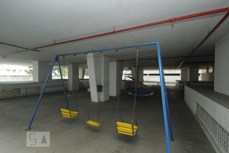 Apartamento à venda com 67m², 2 quartos e 1 vagaÁrea Comum - Playground