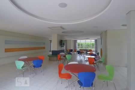 Apartamento para alugar com 81m², 3 quartos e 2 vagas Apartamento para alugar com 81m², 3 quartos e 2 vagasÁrea comum - Salão de festas