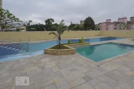 Apartamento para alugar com 81m², 3 quartos e 2 vagas Apartamento para alugar com 81m², 3 quartos e 2 vagasÁrea comum - Piscina