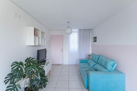 Sala de apartamento para alugar com 3 quartos, 80m² em Centro, Belo Horizonte